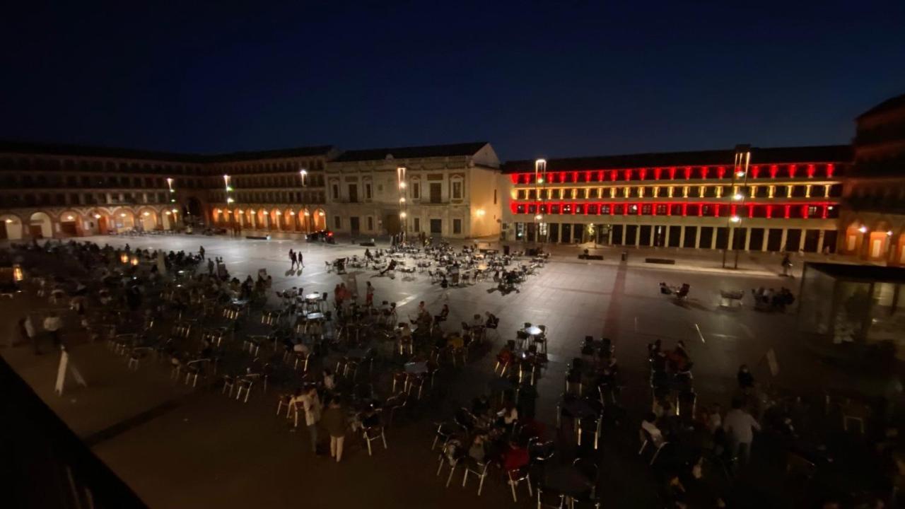 Hostel Plaza Mayor Corredera กอร์โดบา ภายนอก รูปภาพ