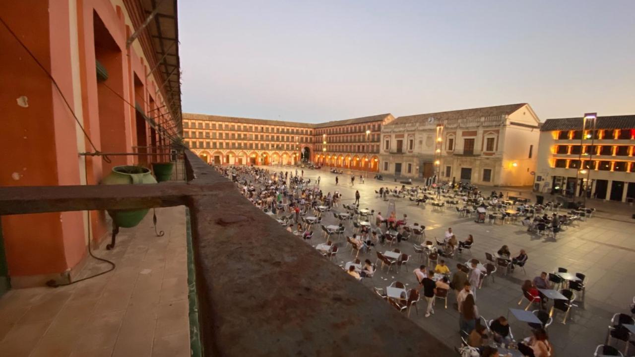 Hostel Plaza Mayor Corredera กอร์โดบา ภายนอก รูปภาพ