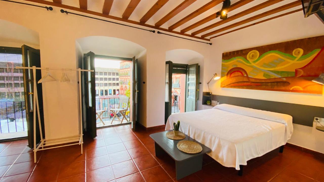 Hostel Plaza Mayor Corredera กอร์โดบา ภายนอก รูปภาพ