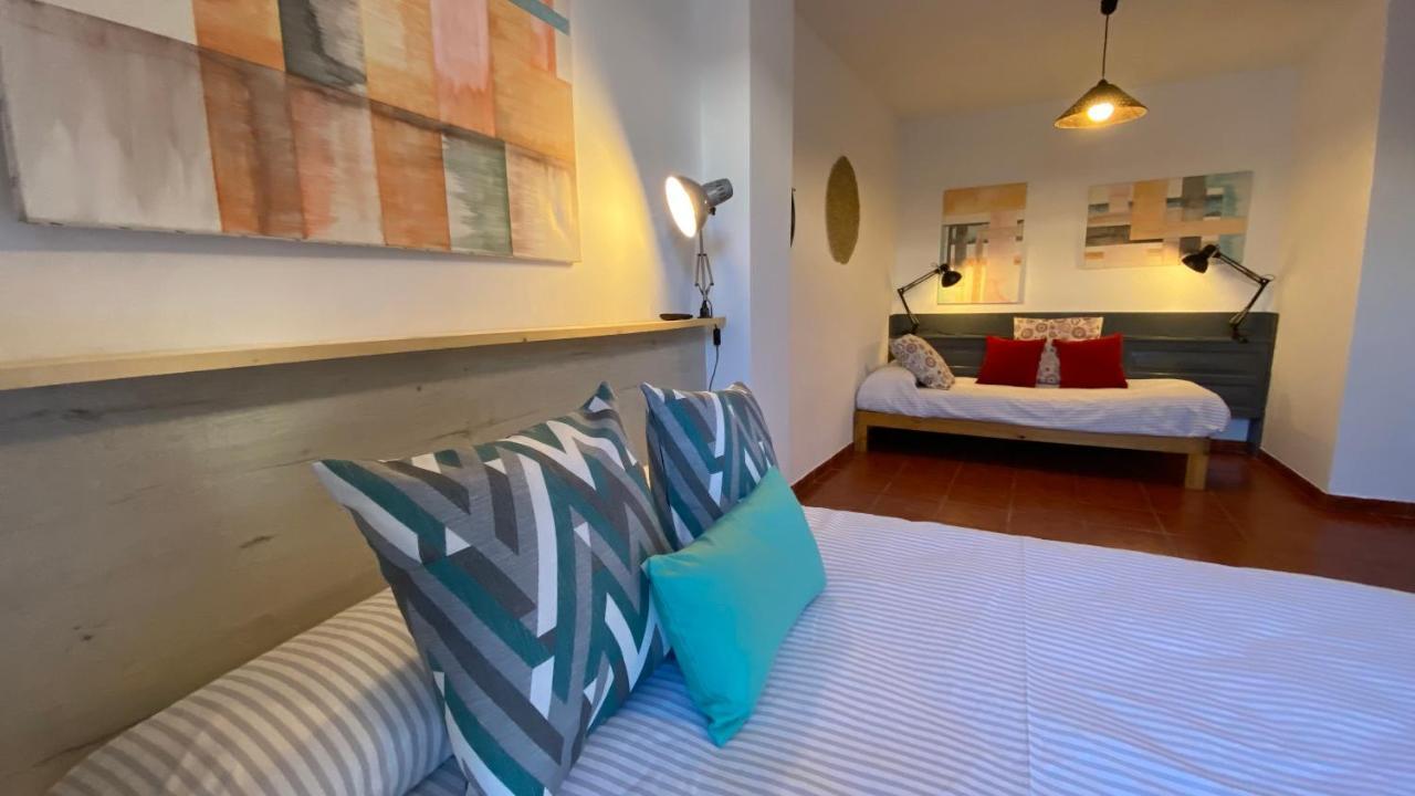 Hostel Plaza Mayor Corredera กอร์โดบา ภายนอก รูปภาพ